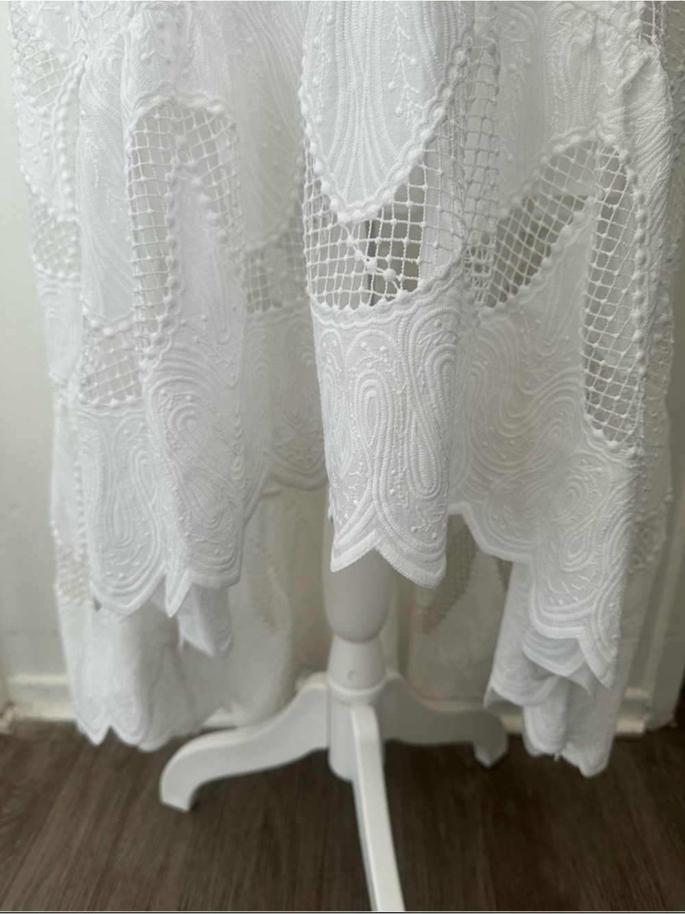 Marciano by Guess White Lace High-Low Maxi Dress NWT -100% Cotton - Picture 6 of 10